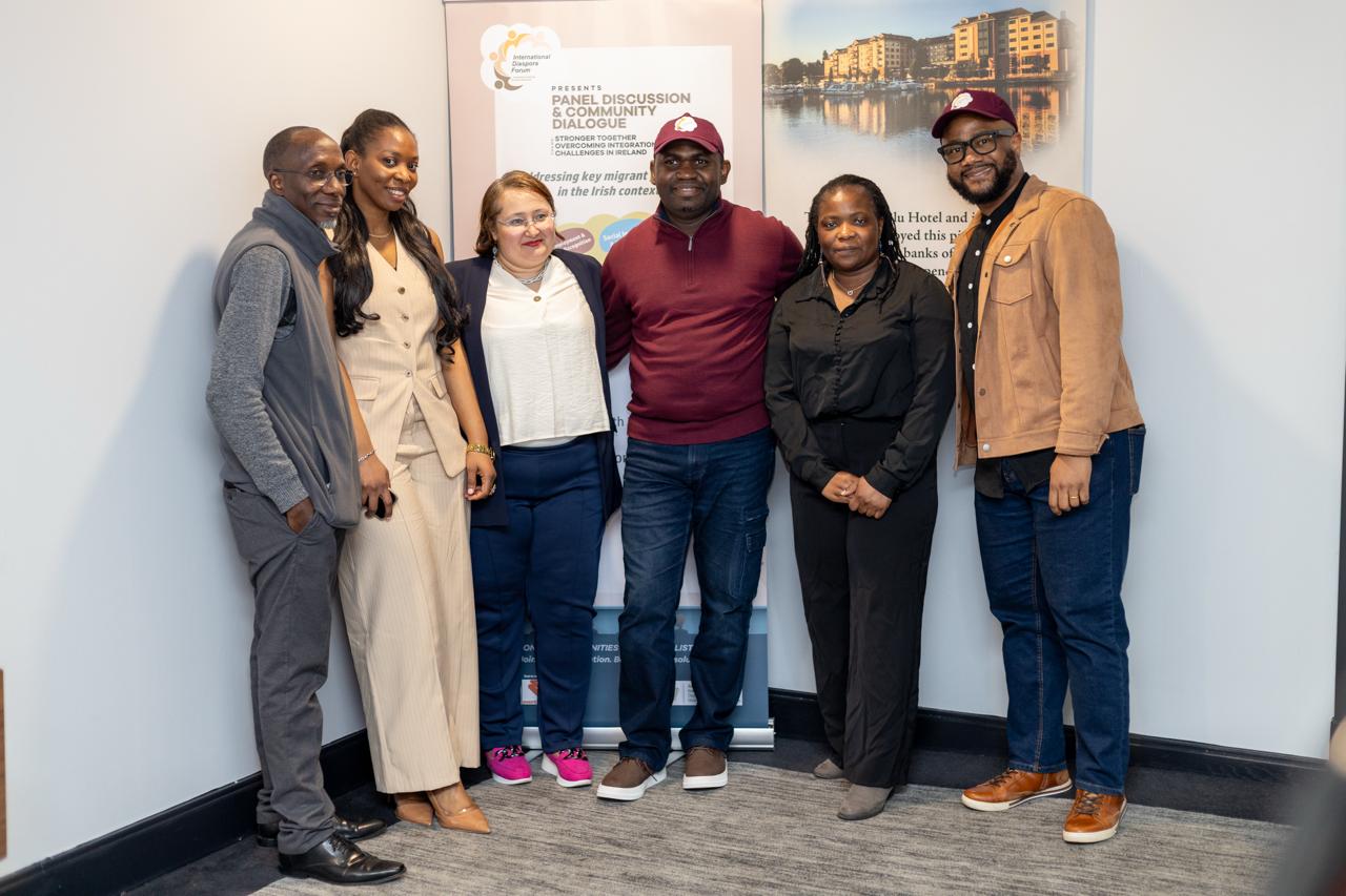 John Paul Odigbo with participants at the International Diaspora Forum in Athlone
